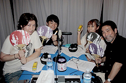 左より：小野大輔さん、高垣彩陽さん、福山潤さん、稲川淳二さん